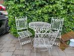 Frans  Brocante  wit metalen tuinsetje 4 delig, Ophalen, Overige materialen, Gebruikt, Bijzettafel