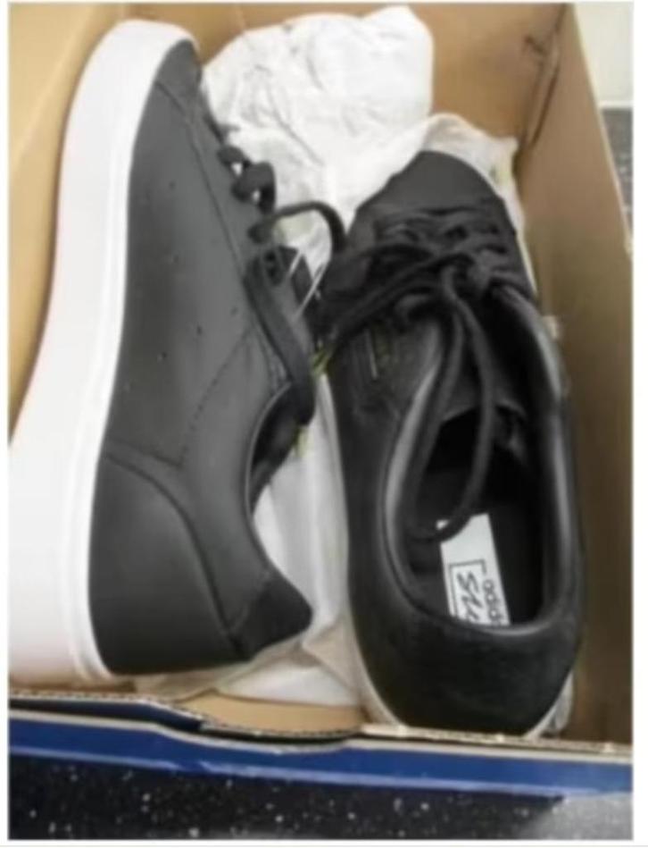 ADIDAS SNEAKERS Maat 38 NIEUW IN DOOS, Kleding | Dames, Schoenen, Nieuw, Sneakers of Gympen, Zwart, Ophalen of Verzenden