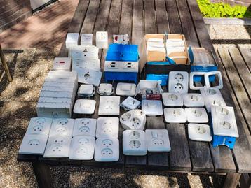 Grote partij electra materiaal. beschikbaar voor biedingen