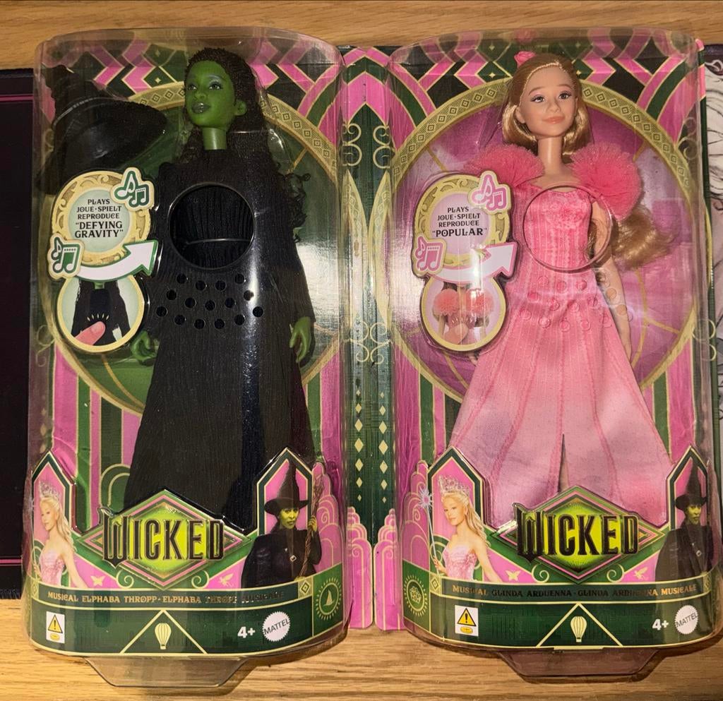 [mattel] Wicked misprinted barbie poppen, Verzamelen, Poppen, Ophalen of Verzenden, Pop