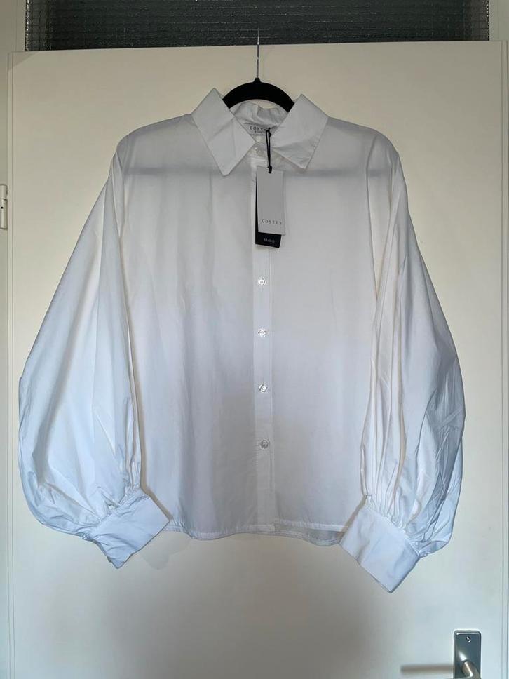 COSTES witte blouse met pof / ballon mouwen mt M / L nieuw, Kleding | Dames, Blouses en Tunieken, Nieuw, Maat 38/40 (M), Wit, Ophalen of Verzenden