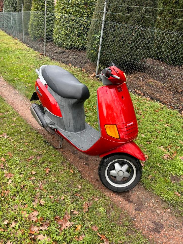 Skipper 125 cc, Fietsen en Brommers, Scooters | Piaggio, Zo goed als nieuw, Overige modellen, Tweetakt, Ophalen