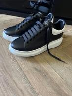 Alexander mqeen sneakers 1.1 maat 41,5, Kleding | Dames, Schoenen, Ophalen of Verzenden, Zo goed als nieuw, Zwart, Sneakers of Gympen