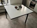 Metaform Hank Kwint eettafel, Huis en Inrichting, Ophalen, Kunststof, Gebruikt, 50 tot 100 cm