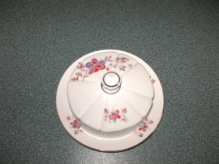 Vintage zgan gebloemde Botervloot Goud rand orig jaren 40/50, Antiek en Kunst, Antiek | Servies los, Ophalen of Verzenden