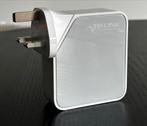 WiFi Pocket Router - TP-LINK TL-WR710N, Computers en Software, Netwerk switches, Verzenden, Zo goed als nieuw