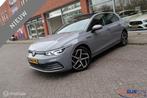 Volkswagen Golf 1.5 TSI Highline Business R Pano Navi Automa, Auto's, Euro 6, 4 cilinders, 150 pk, Adaptive Cruise Control