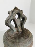 Geweldige Antieke bronze Kerkbel Anno 1679, Ophalen, Brons