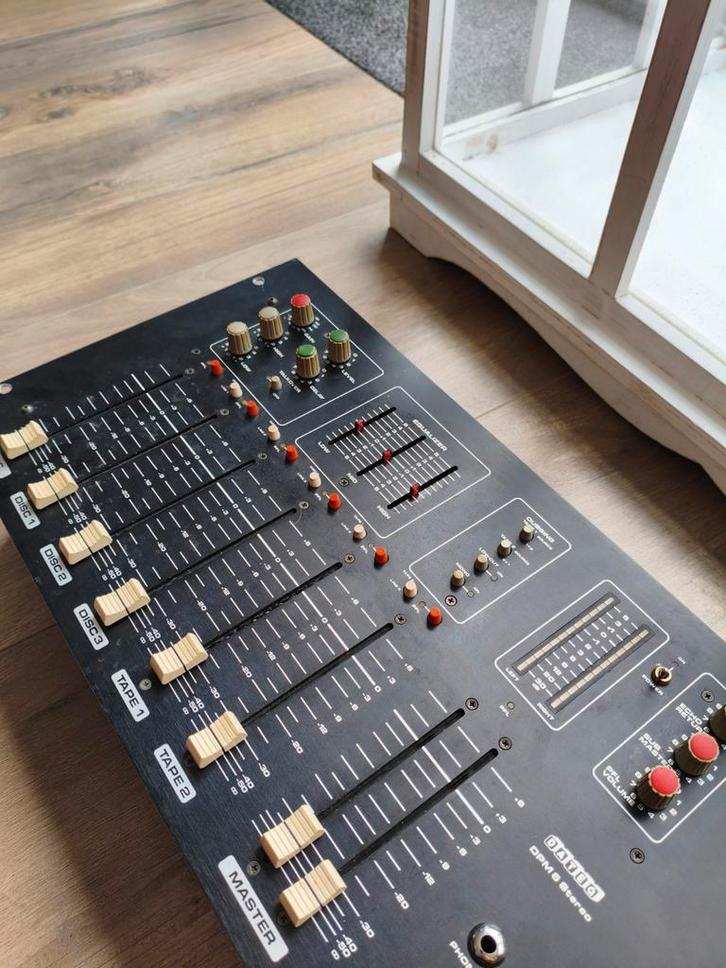 Dateq DPM 6 Mengpaneel Mixer, Muziek en Instrumenten, Mengpanelen, Gebruikt, 5 tot 10 kanalen, Microfooningang, Ophalen of Verzenden