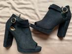 Zwarte schoenen H&M maat 37, Kleding | Dames, Schoenen, H&M, Ophalen of Verzenden, Schoenen met hoge hakken, Zo goed als nieuw