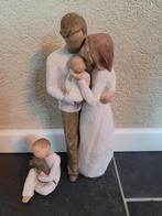 Geboortecadeau. Beeld van gezin Vader moeder met kind, Antiek en Kunst, Kunst | Beelden en Houtsnijwerken, Ophalen of Verzenden