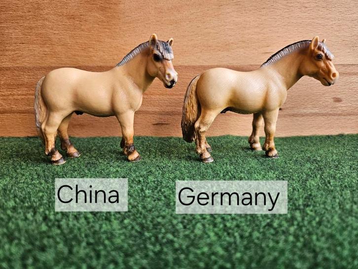 Schleich 13250 Fjord ruin uit 2001, Verzamelen, Dierenverzamelingen, Zo goed als nieuw, Beeldje of Figuurtje, Paard, Ophalen of Verzenden