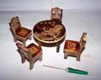 Set van 4 houten stoeltjes met tafel en parasol. Nieuw., Ophalen of Verzenden, Nieuw, Overige typen