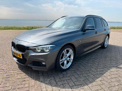 BMW 3-Serie 318i M-line 136pk Aut 2019 Grijs, Auto's, BMW, Particulier, 3-Serie, ABS, Airbags, Airconditioning, Bluetooth, Boordcomputer