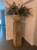 Zuil  pilaar met pot in cementlook( zonder planten), Huis en Inrichting, Woonaccessoires | Zuilen en Pilaren, Ophalen, Zo goed als nieuw