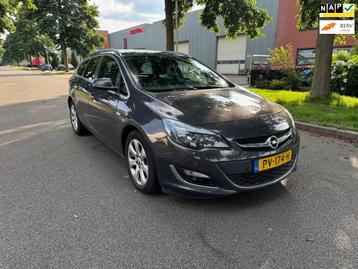 Opel Astra Sports Tourer 1.7 CDTi Cosmo CLIMA beschikbaar voor biedingen