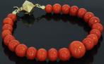 Bloedkoraal dieprode bollen armband 14k gouden slot fraai, Sieraden, Tassen en Uiterlijk, Antieke sieraden, Ophalen of Verzenden