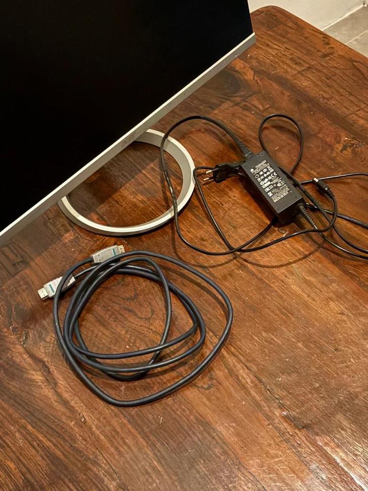 Acer Monitor - Goede Staat - Thuiswerken/Studie/Gaming, Computers en Software, Pc- en Netwerkkabels, Gebruikt, Ophalen of Verzenden