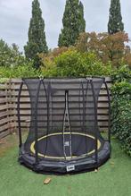 Trampoline, Ophalen, Zo goed als nieuw