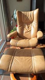 Relaxstoel stressless met voetenbankje, Huis en Inrichting, Ophalen, Gebruikt, Leer, Eén