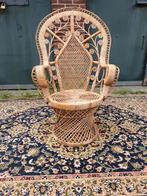 Pauwestoel  riet/rotan . Goeie staat., Antiek en Kunst, Ophalen