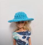 Barbie kleertjes hoed lichtblauw, Nieuw, Verzenden, Barbie