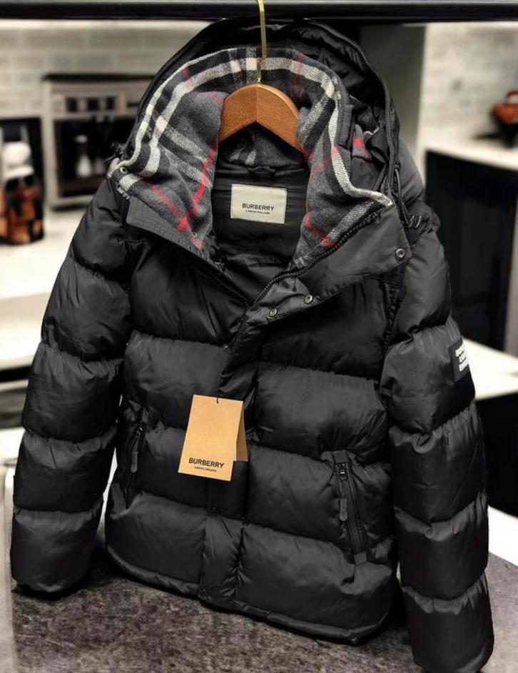 Burberry winterjassen, Kleding | Heren, Jassen | Winter, Nieuw, Overige maten, Zwart, Ophalen of Verzenden