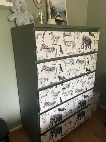 Ikea Malm Commode - Dierenprint beschikbaar voor biedingen