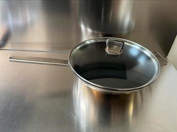 VIVO wokpan met deksel beschikbaar voor biedingen