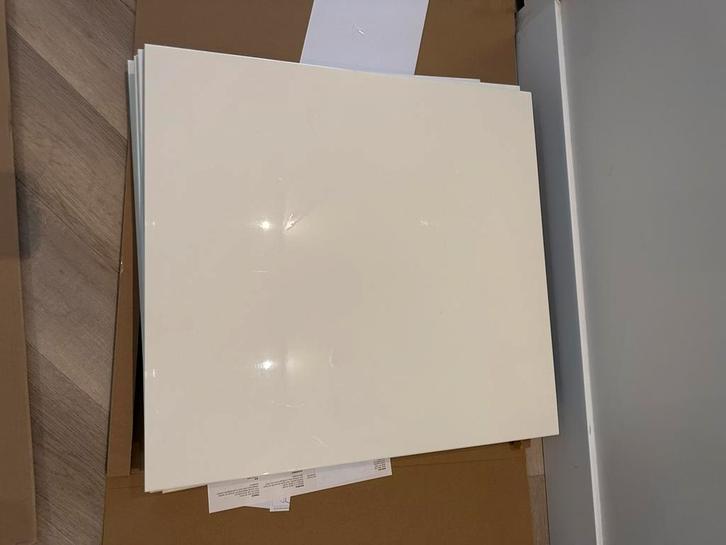 IKEA besta deuren hoogglans, 6 stuks gratis, Huis en Inrichting, Kasten | Wandmeubels, Gebruikt, Minder dan 100 cm, Minder dan 150 cm