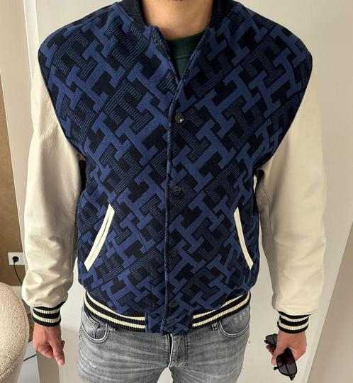 Tommy Hilfiger Varsity Jas L Limited Edition, Kleding | Heren, Jassen | Zomer, Zo goed als nieuw, Maat 52/54 (L), Blauw, Ophalen