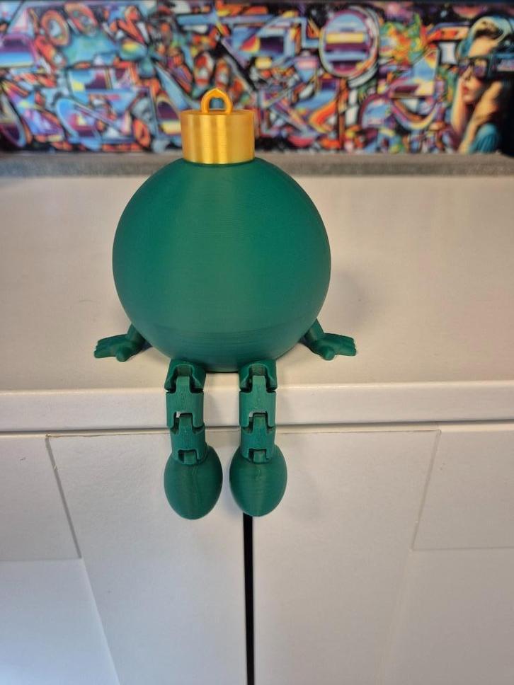 Te Koop: De Groene Kerstbal met Benen!, Diversen, Kerst, Nieuw, Ophalen of Verzenden