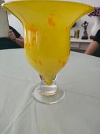 Mooie gele vaas, Ophalen, Geel, Glas, Minder dan 50 cm