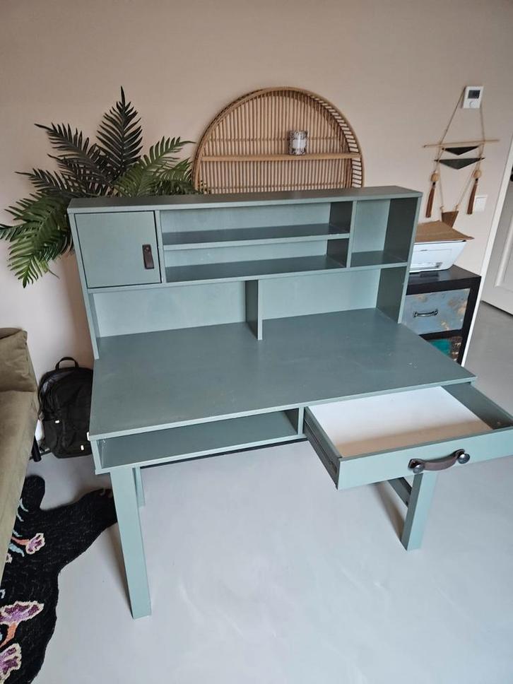 VT wonen bureau groen, Huis en Inrichting, Bureaus, Gebruikt, Bureau, Ophalen