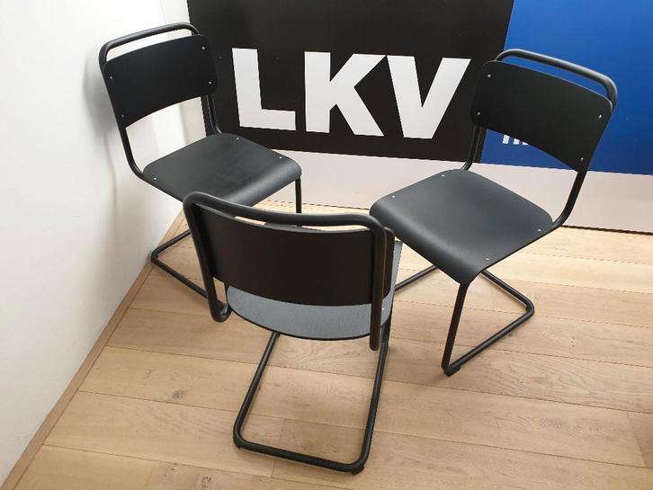 Gispen 101 XL zwart Eiken + zwart frame outletmodellen, Huis en Inrichting, Stoelen, Zo goed als nieuw, Eén, Hout, Metaal, Zwart