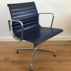 set 8 Vitra EA 108 EA108 stoel paars leer aluminium, Huis en Inrichting, Stoelen, Ophalen, Gebruikt, Overige kleuren, Leer