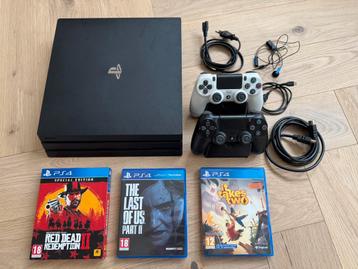 Playstation 4 Pro 1TB, 2x Controllers + 3 Games beschikbaar voor biedingen