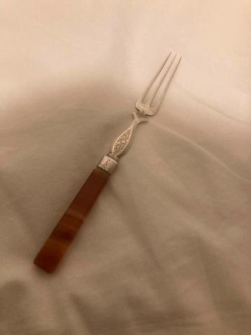 Zilveren Gembervorkje met Amber Handvat beschikbaar voor biedingen