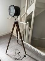Industriële Vloerlamp met Houten Statief, Ophalen of Verzenden, Zo goed als nieuw, Hout, 150 tot 200 cm