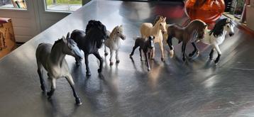 Schleich paarden  beschikbaar voor biedingen