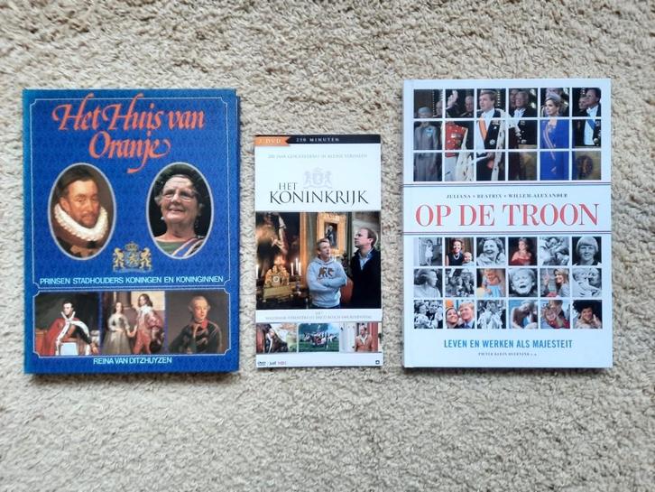 Boeken en DVD's over het Huis van Oranje en het Koninkrijk, Boeken, Partijen en Verzamelingen, Zo goed als nieuw, Geschiedenis en Politiek
