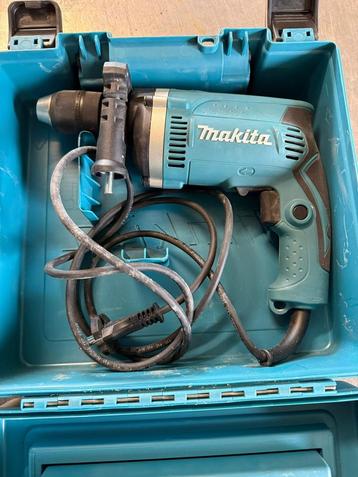 Boormachine Makita zo goed als nieuw beschikbaar voor biedingen