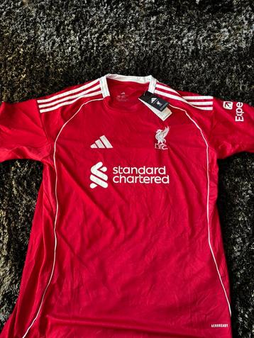 Liverpool 25/26 shirt maat xxl merk adiddas nooit gedragen beschikbaar voor biedingen
