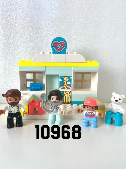 Lego DUPLO 10968 - Bij de Dokter, Kinderen en Baby's, Speelgoed | Duplo en Lego, Gebruikt, Duplo, Ophalen of Verzenden