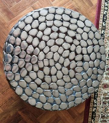 Salontafel beschikbaar voor biedingen