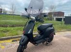 Vespa Sprint E5 2021/Full Option/Zeer weinig km stand!, Fietsen en Brommers, Scooters | Vespa, Ophalen of Verzenden, Zo goed als nieuw