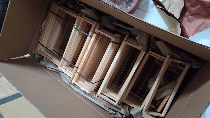 Dadant Blatt ramen met Hoffmann-zijden – NIEUW in doos, Dieren en Toebehoren, Insecten en Spinnen, Bijen