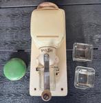 Oude koffiemolen voor onderdelen, Antiek en Kunst, Curiosa en Brocante, Ophalen of Verzenden