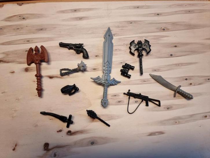 Diverse Actiefiguren Wapens Jaren 80/90 - Vintage, Kinderen en Baby's, Speelgoed | Actiefiguren, Gebruikt, Ophalen of Verzenden