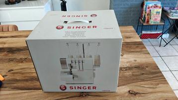 Singer 14SH754 Lockmachine - Nieuw in Doos beschikbaar voor biedingen